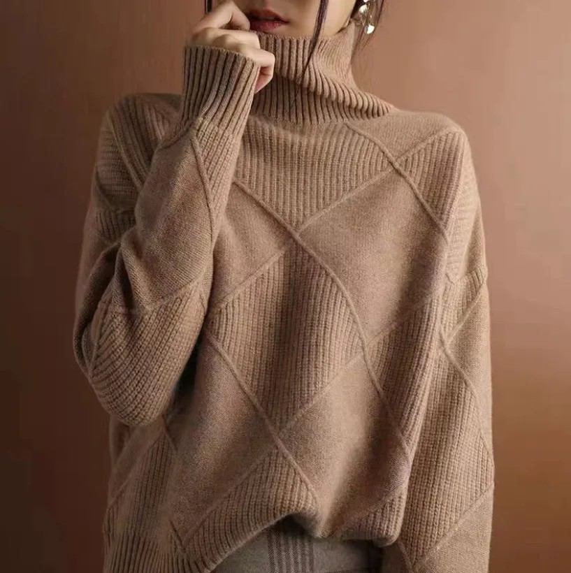 Scarlett™ | Textured Turtleneck Knit Sweater